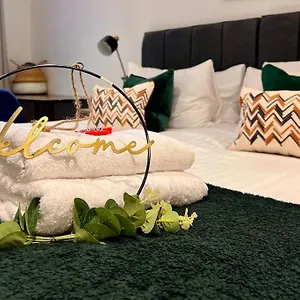 unique-studio-in-central-southampton.tophotelsbath.com/